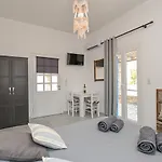 Vythos Apartment
