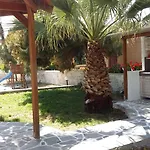 Apartment Vythos *