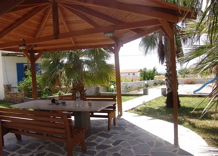 Vythos Апартаменты